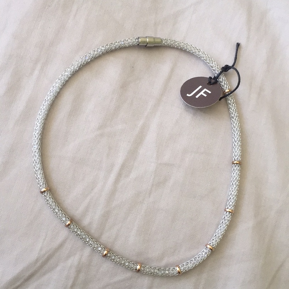 Gorgeous Crystal Necklace
